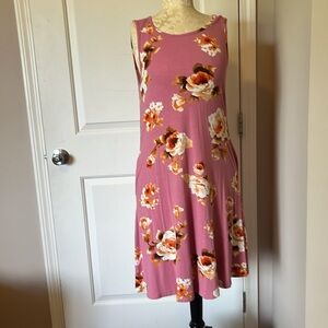 Bishuige size M casual summer dress sleeveless pink with flowers has pockets